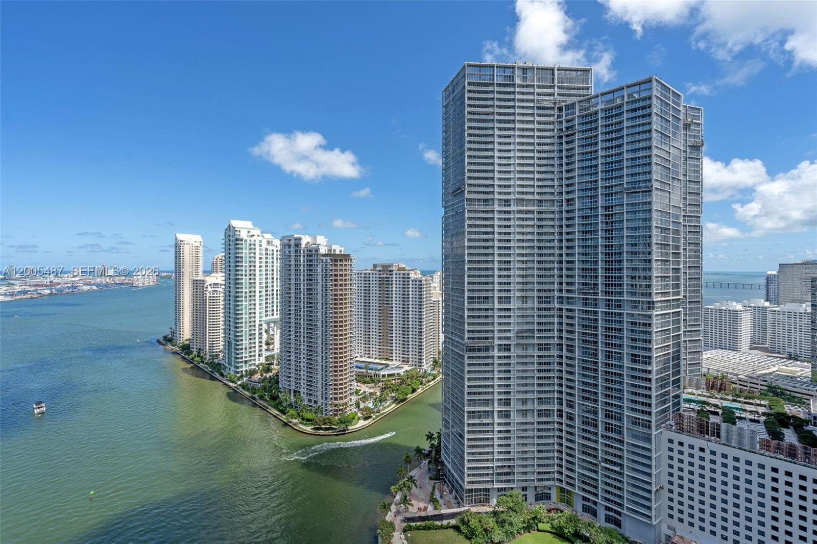 200 Biscayne Boulevard Way # 3407, Miami FL 33131 photo 3