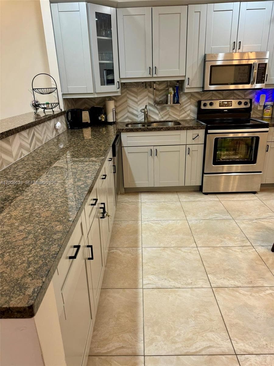 3725 S Ocean Dr # L12, Hollywood FL 33019