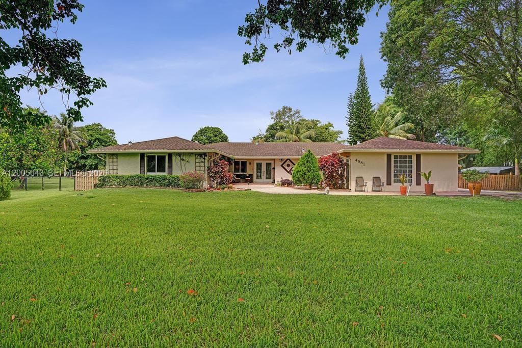 4981 SW 186th Ave, Southwest Ranches FL 33332 photo 3