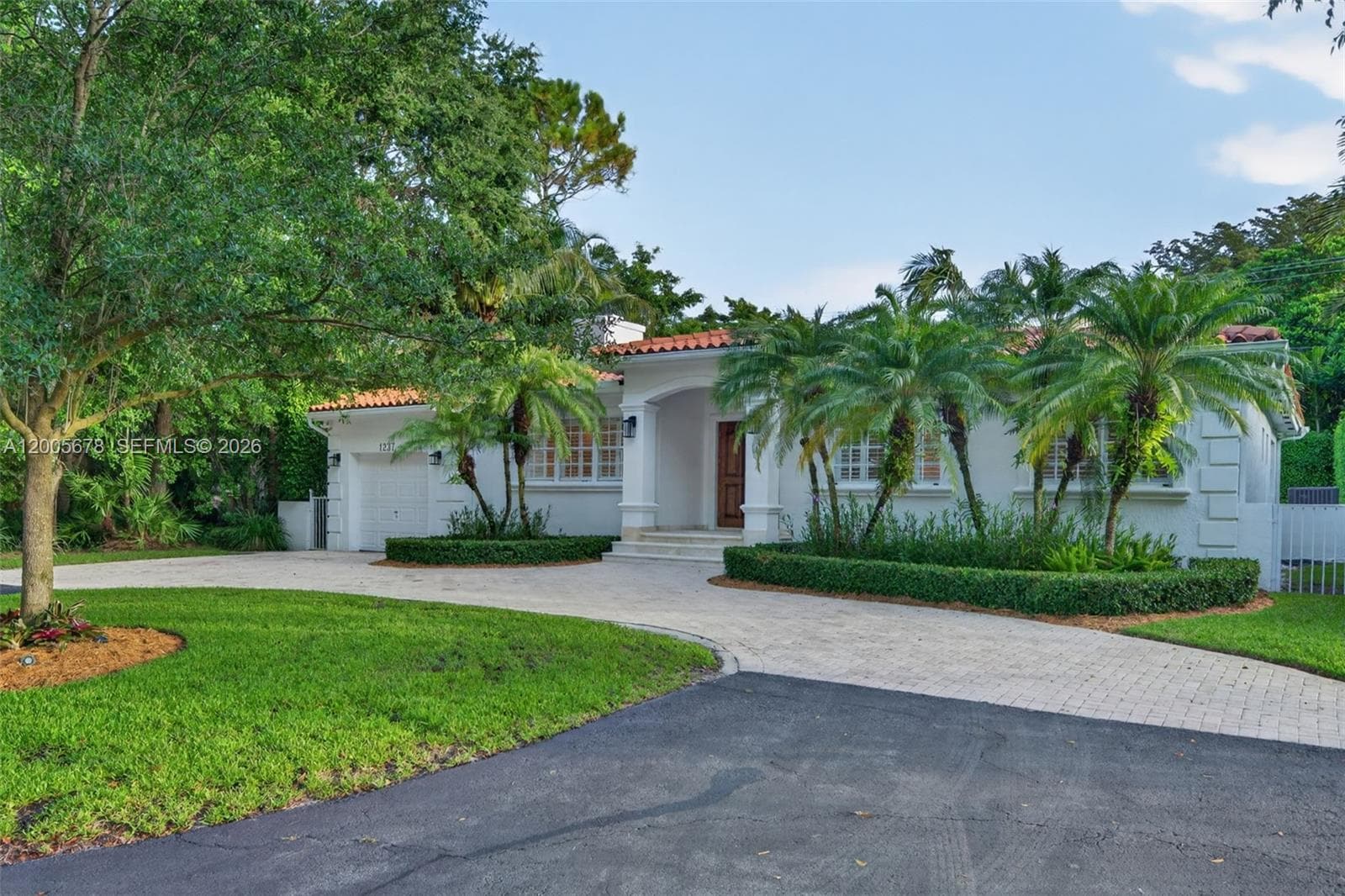 1237 Aduana Ave, Coral Gables FL 33146 photo 4