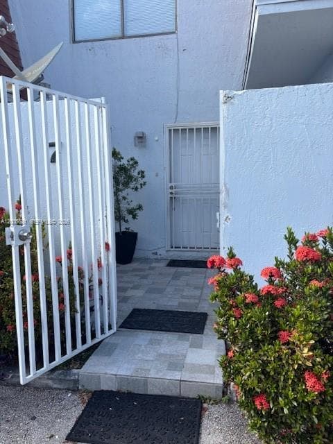 10720 NW 7th St # 7A, Miami FL 33172 photo 2
