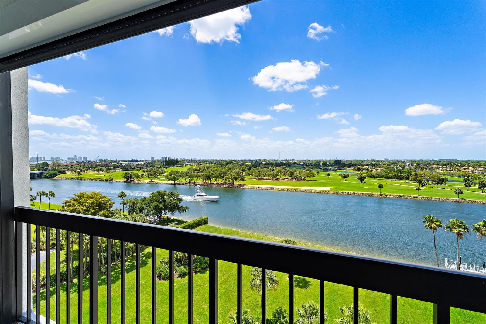 356 Golfview Road # 903, North Palm Beach FL 33408 photo 2