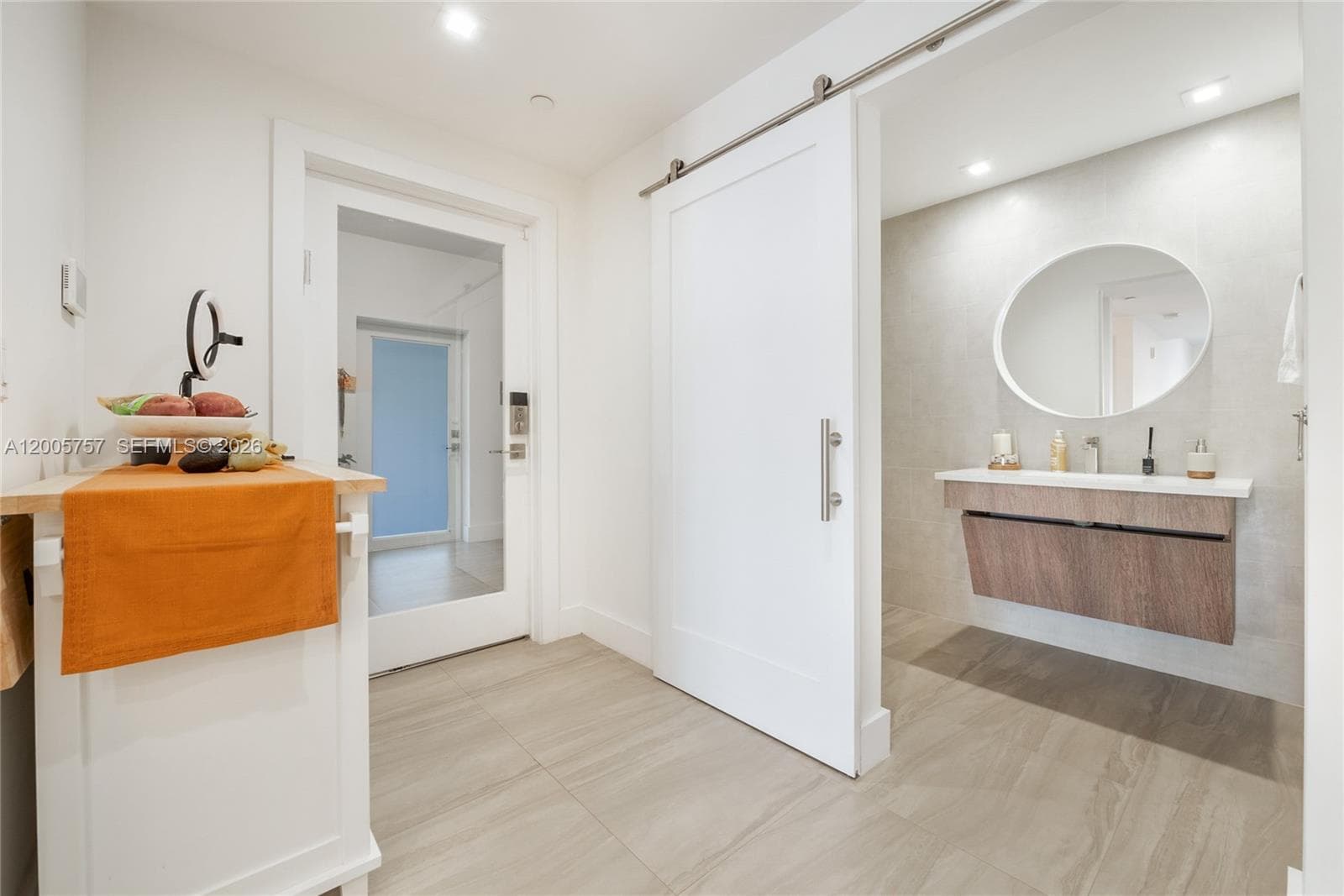 120 Salamanca Ave # 2A, Coral Gables FL 33134 photo 3