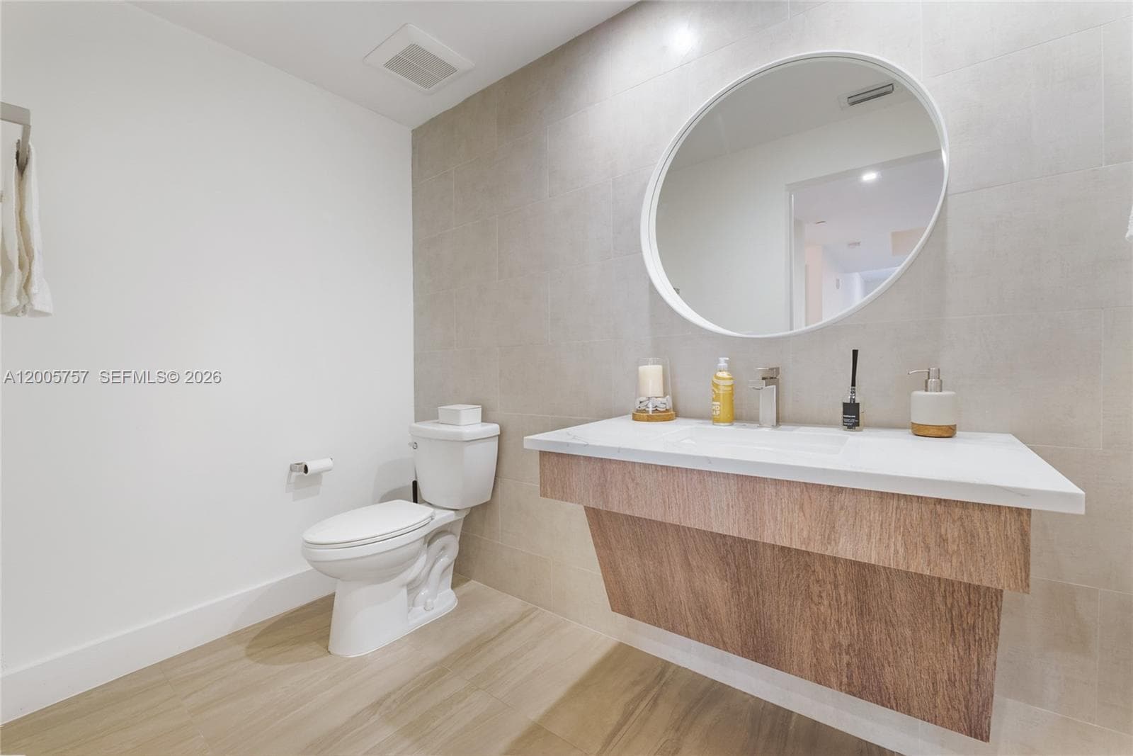 120 Salamanca Ave # 2A, Coral Gables FL 33134 photo 4