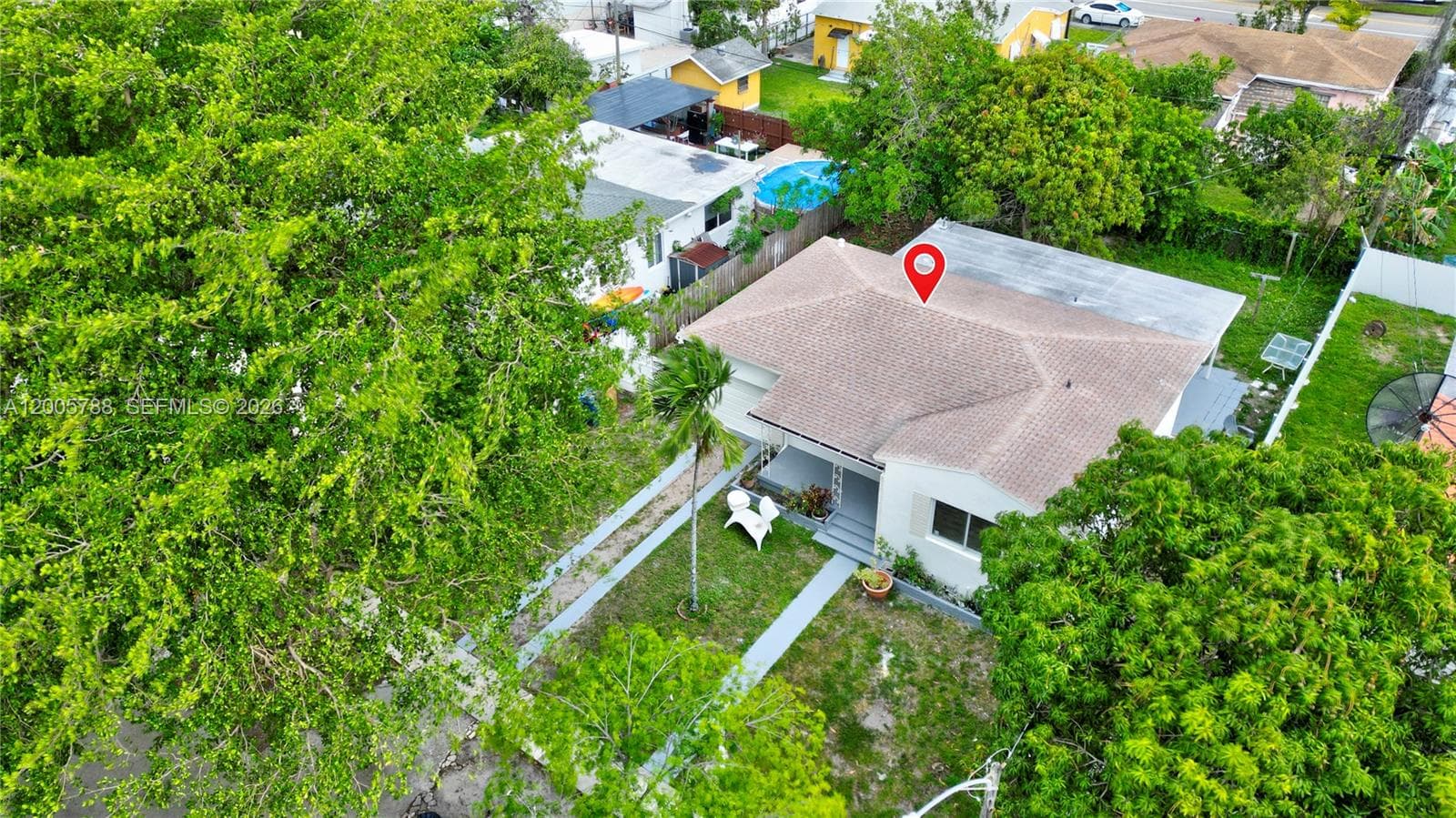 1921 NE 158th St, North Miami Beach FL 33162 photo 4