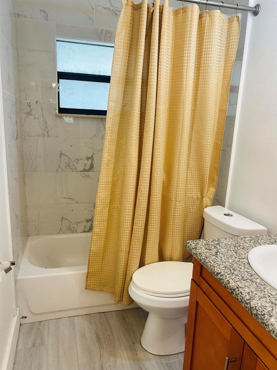 844 NW 3rd Avenue # B, Fort Lauderdale, FL 33311 photo 5