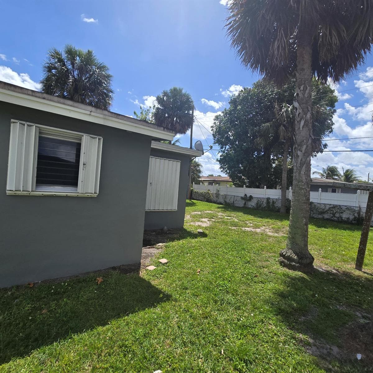 3860 NW 8th Place, Lauderhill FL 33311 photo 2
