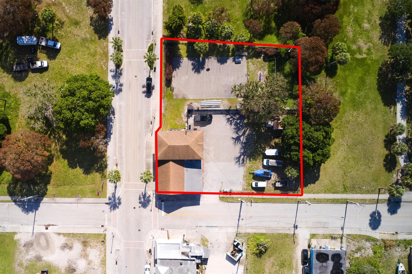 464 N 9th Street, Fort Pierce FL 34950 photo 2