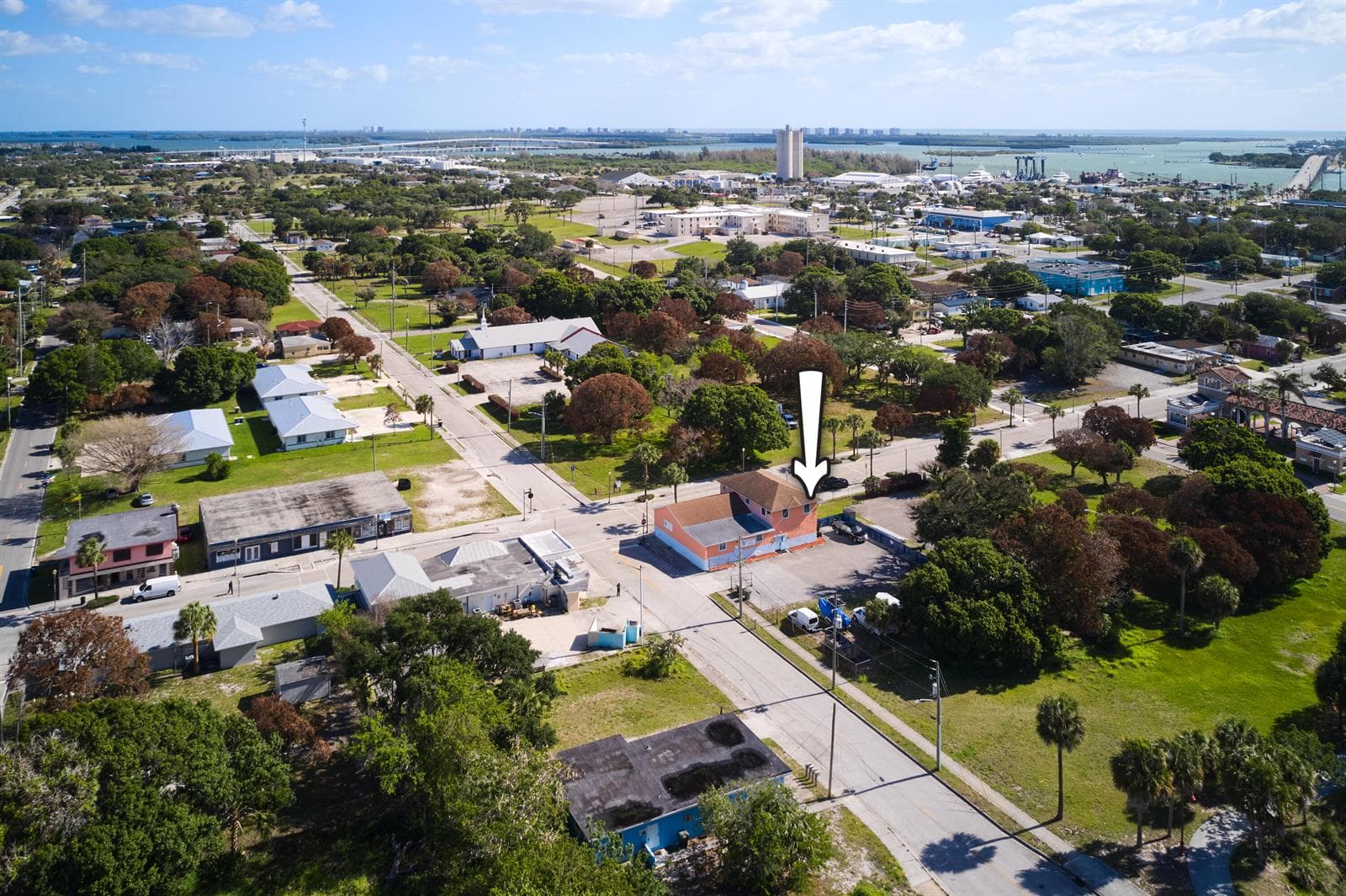 464 N 9th Street, Fort Pierce FL 34950 photo 3