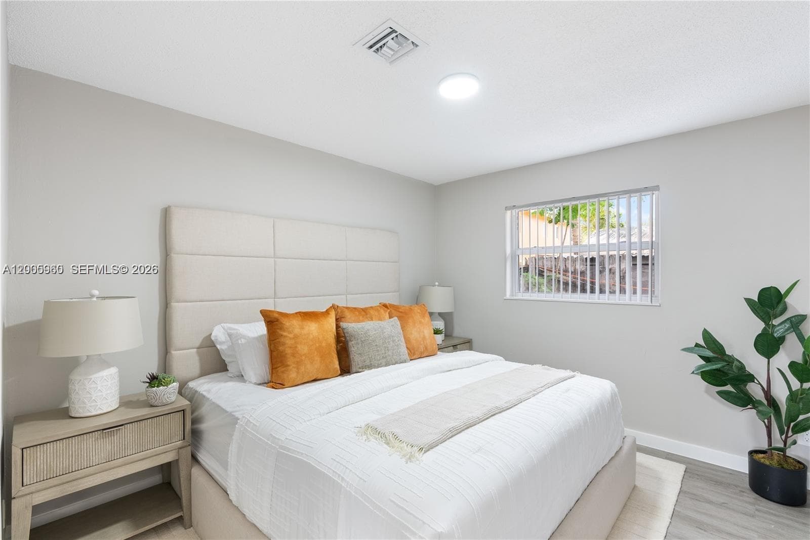 452 SW 4th Ave # 5, Fort Lauderdale FL 33315 photo 2