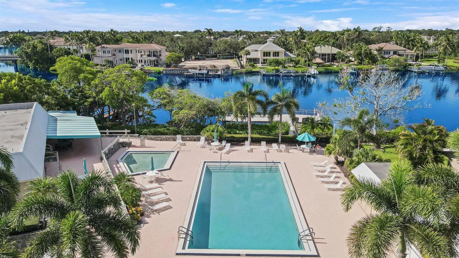 18419 SE Wood Haven Lane # B, Tequesta FL 33469 photo 4