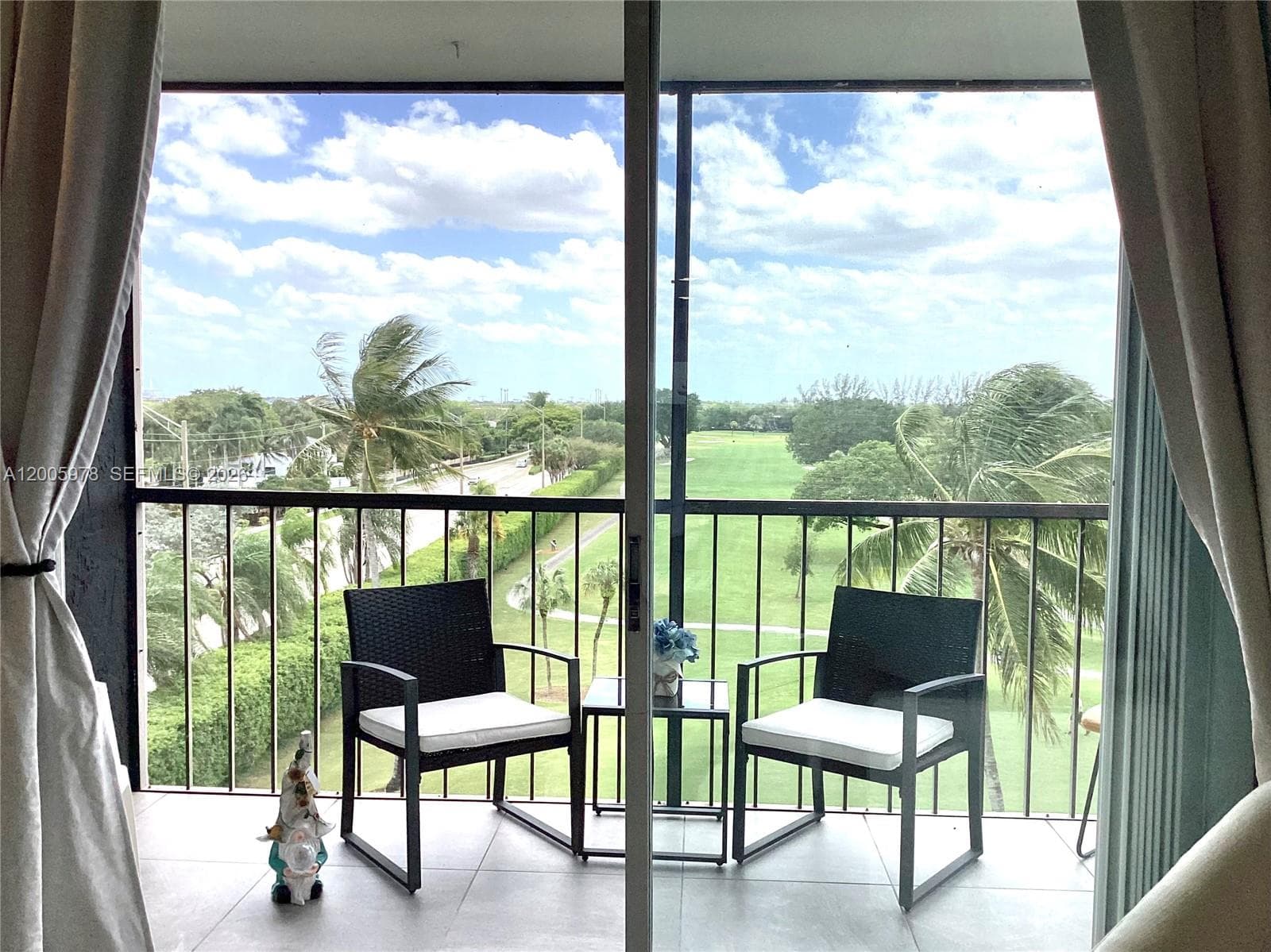 8900 Washington Blvd # PH2A, Pembroke Pines FL 33025