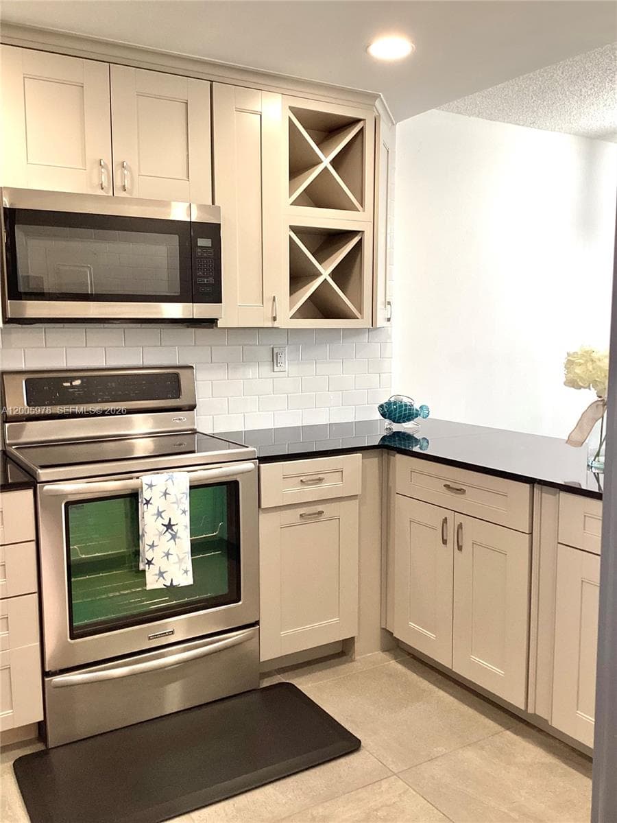 8900 Washington Blvd # PH2A, Pembroke Pines FL 33025 photo 5