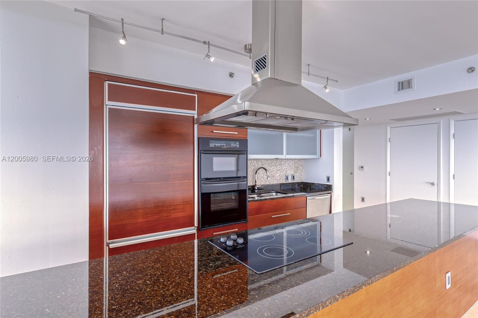 1830 S Ocean Dr # 4601, Hallandale Beach FL 33009 photo 4