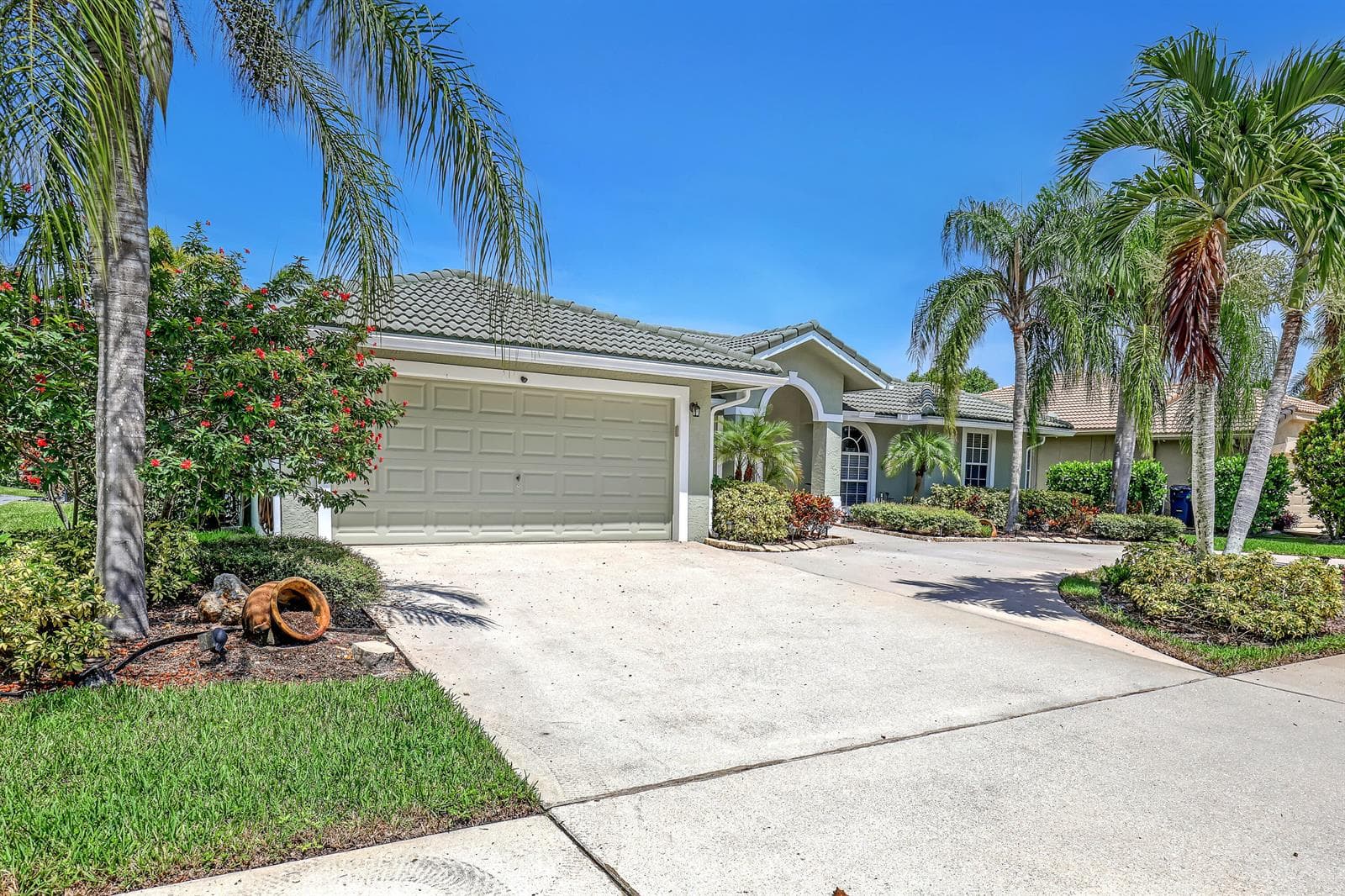 133 Black Olive Crescent, Royal Palm Beach FL 33411 photo 3