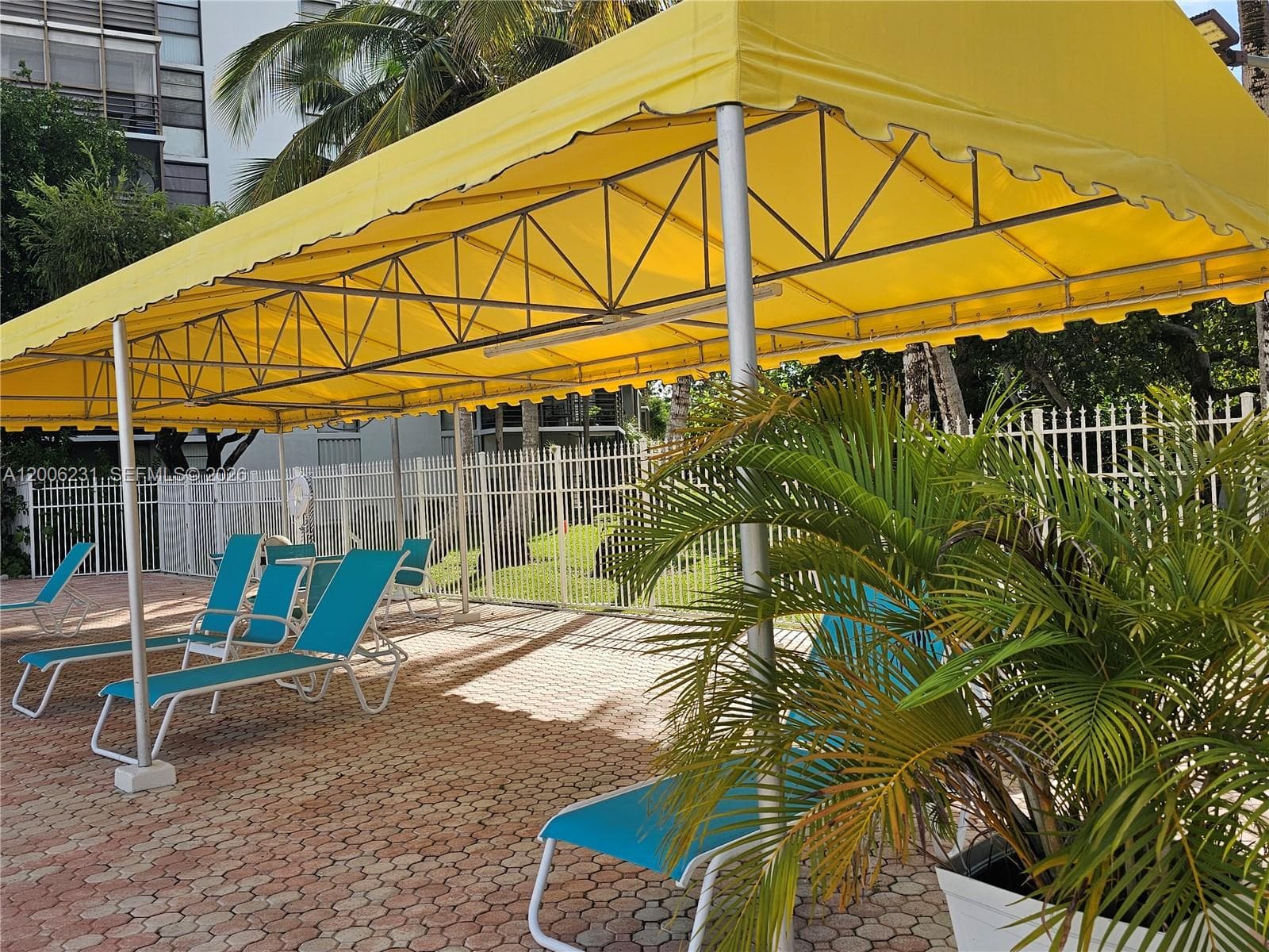 20400 W Country Club Dr # 315, Aventura FL 33180 photo 3