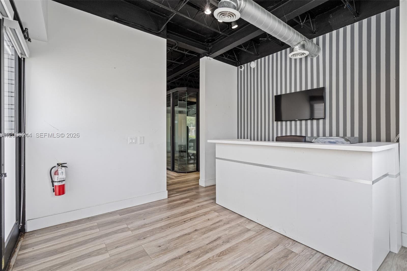 4885 NW 7th Ave, Miami FL 33127 photo 2