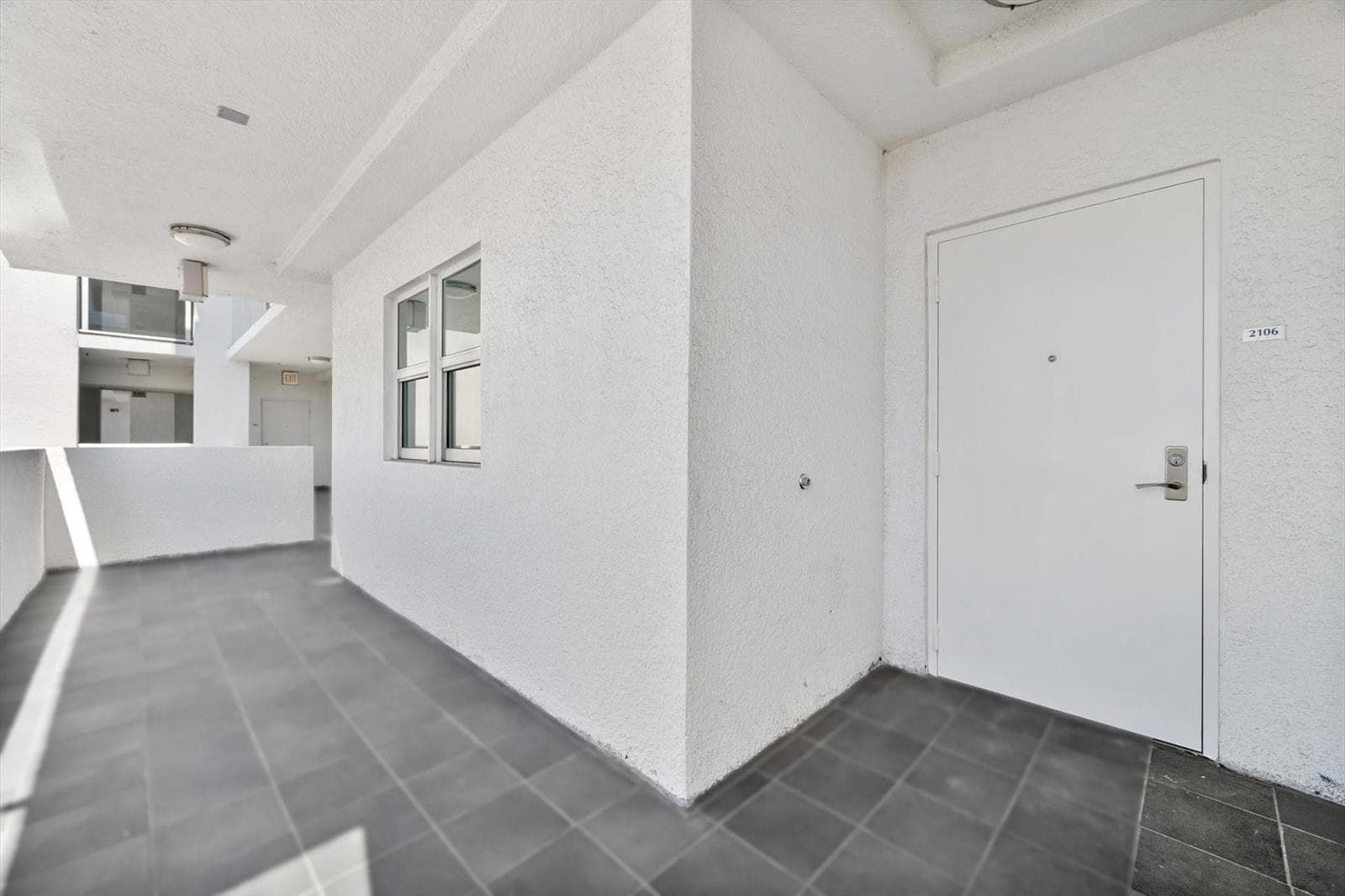 15051 Royal Oaks Lane # 2106, North Miami FL 33181 photo 2