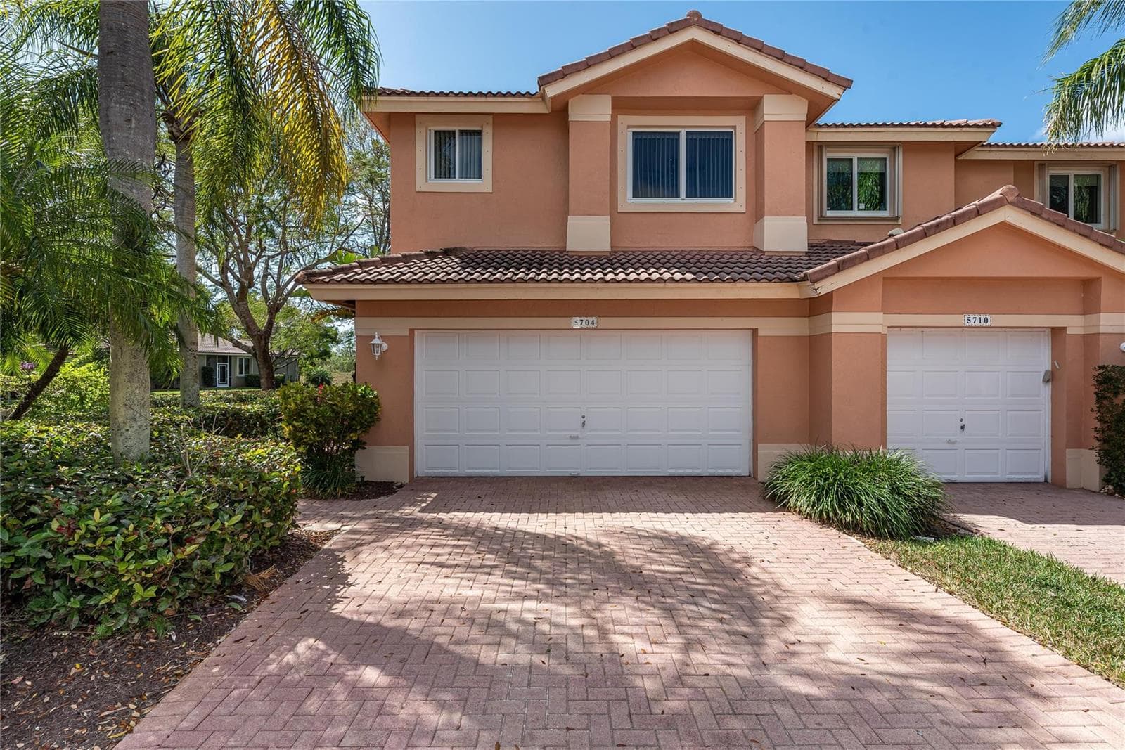 5704 NW 127th Terrace, Coral Springs FL 33076 photo 3