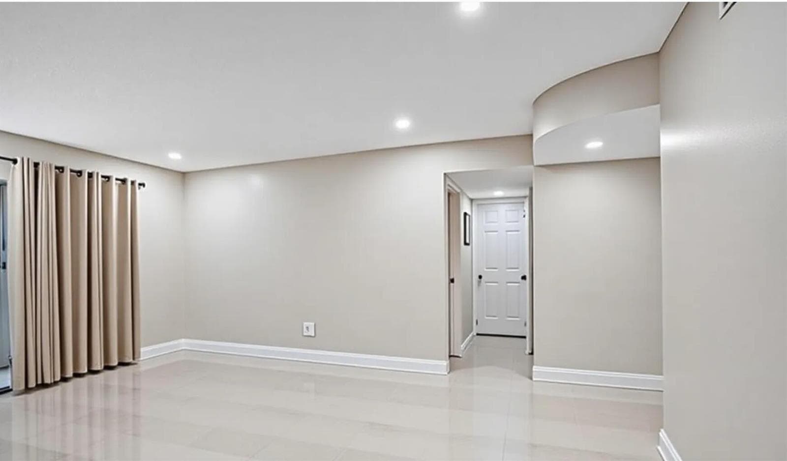 4980 E Sabal Palm Boulevard E # 124, Tamarac FL 33319 photo 5