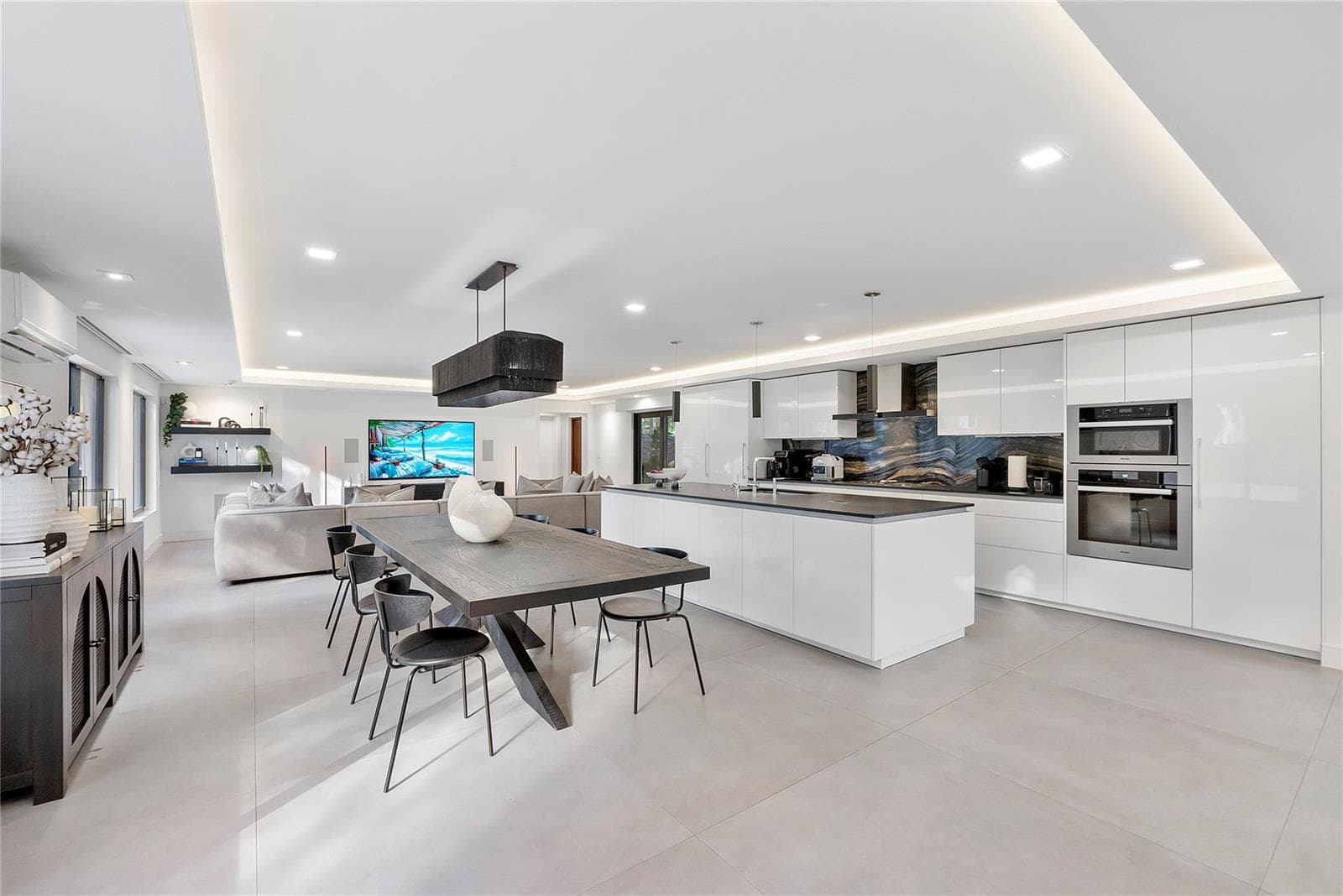 500 NE 14th Avenue, Fort Lauderdale FL 33301 photo 2