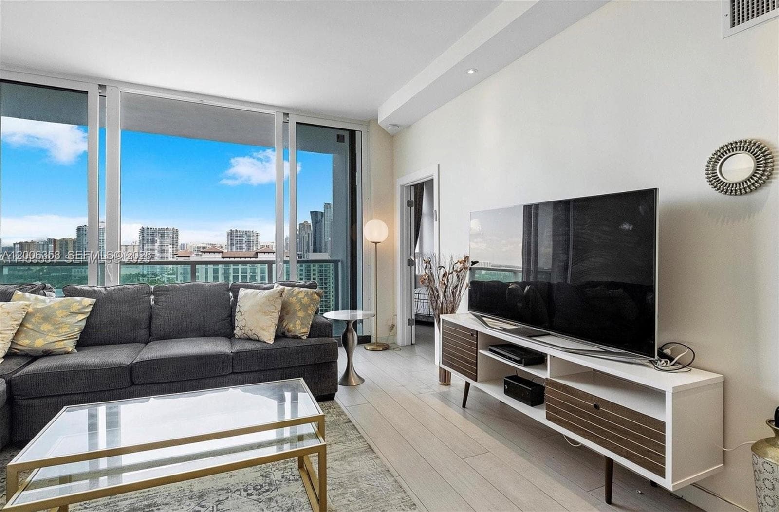 100 bayview dr, Sunny Isles Beach FL 33160 photo 3
