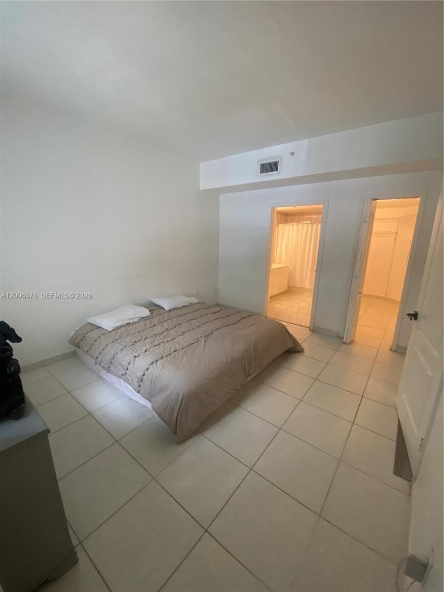 17405 NW 75th Pl # 107, Hialeah FL 33015 photo 3