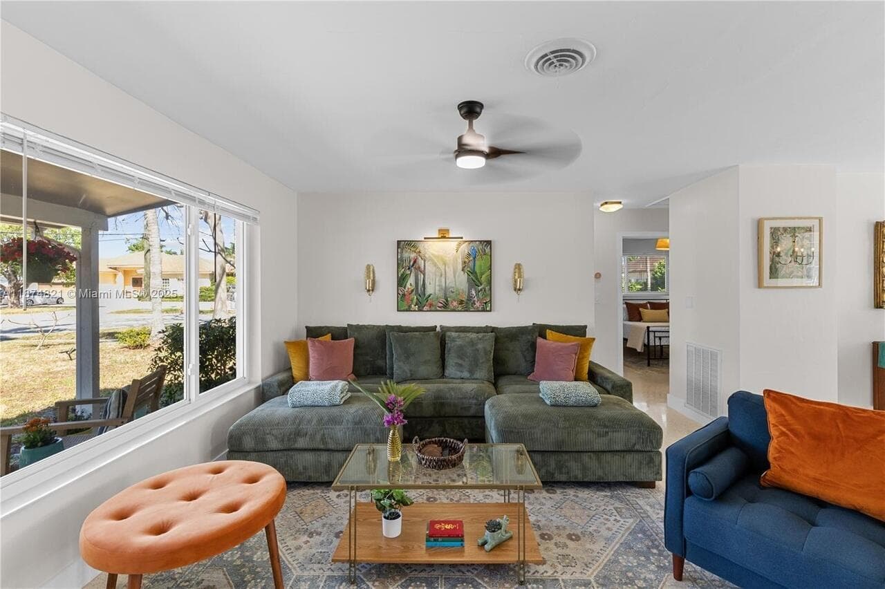 1116 SE 13th Court, Deerfield Beach FL 33441 photo 3