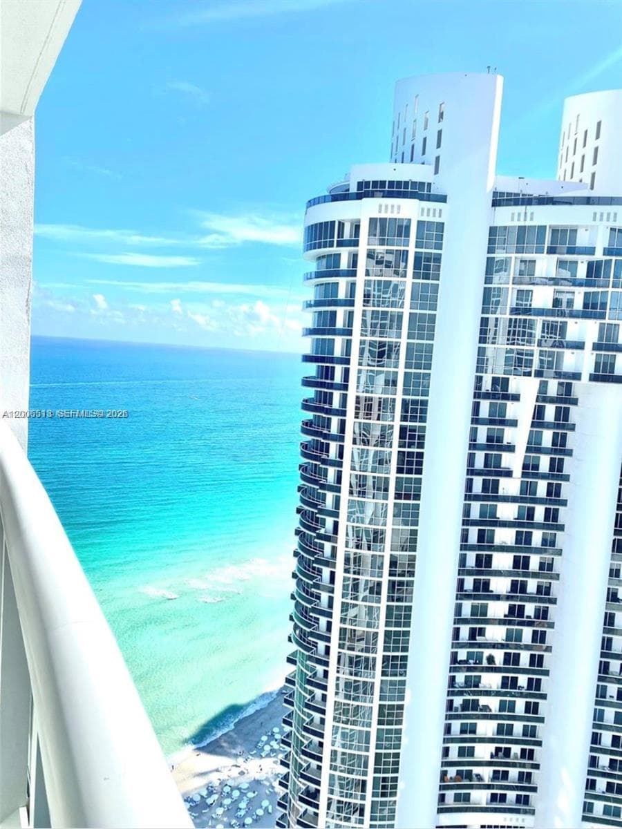 18201 Collins Ave # 5105, Sunny Isles Beach FL 33160 photo 2