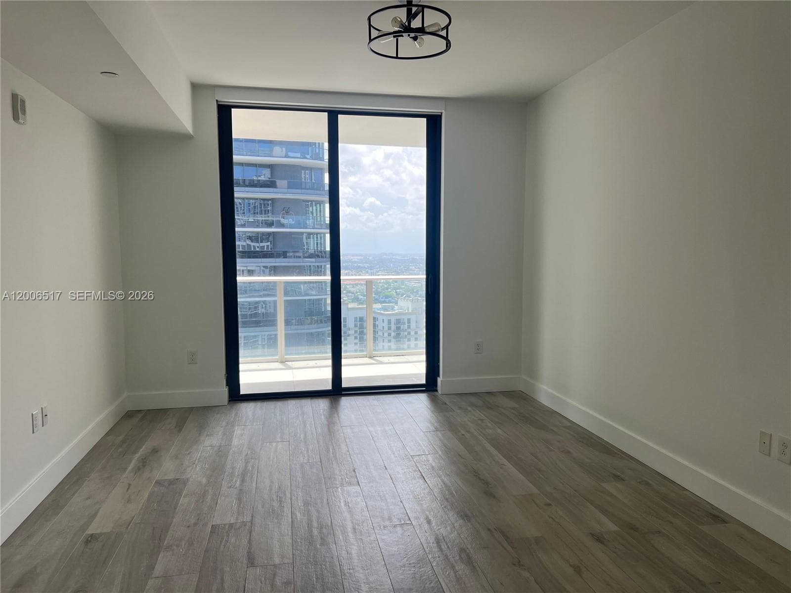 1010 Brickell Ave # 4609, Miami FL 33131 photo 5