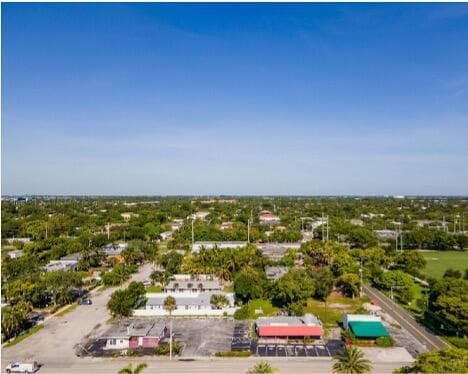 901 S Andrews Avenue, Fort Lauderdale FL 33316 photo 4