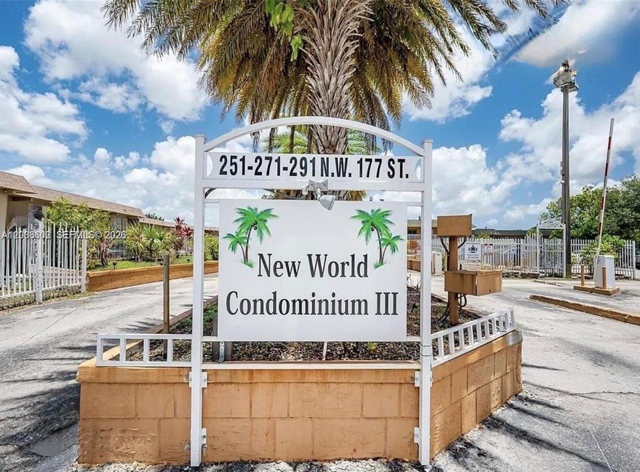 251 NW 177th St # 120, Miami Gardens FL 33169
