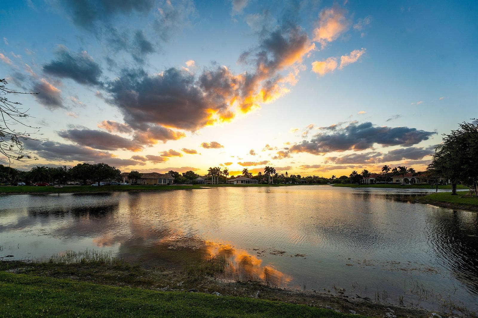 6419 NW 99th Drive, Parkland FL 33076 photo 4