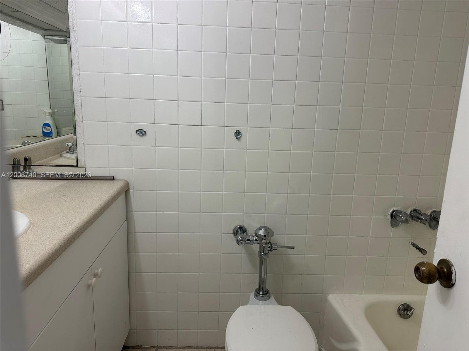 26 Diplomat Pkwy # 2314, Hallandale Beach FL 33009 photo 4