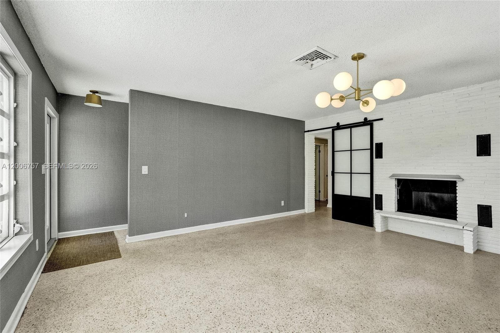 1421 S Palmway, Lake Worth FL 33460 photo 3