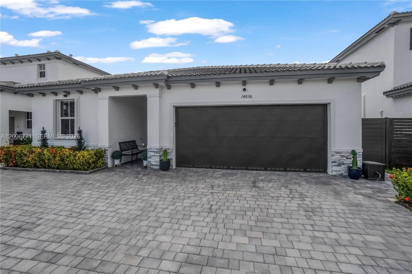14836 SW 162nd St, Miami FL 33187 photo 2