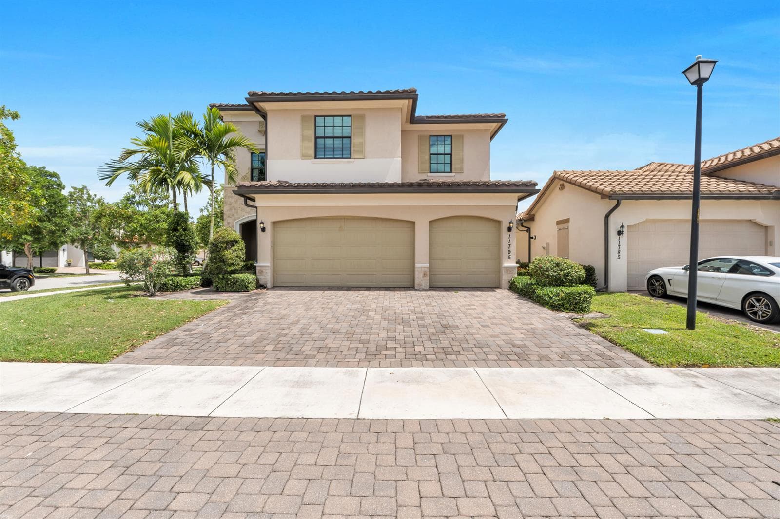 11795 Waterway Circle, Parkland FL 33076 photo 4