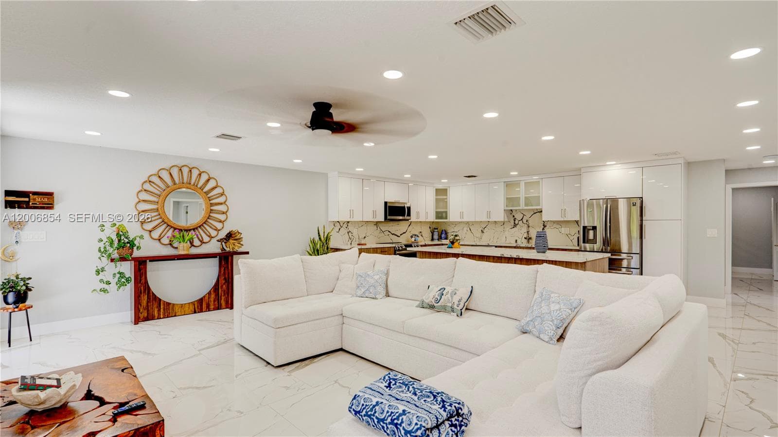 34 Atlantic Drive, Marathon, FL 33037 photo 4