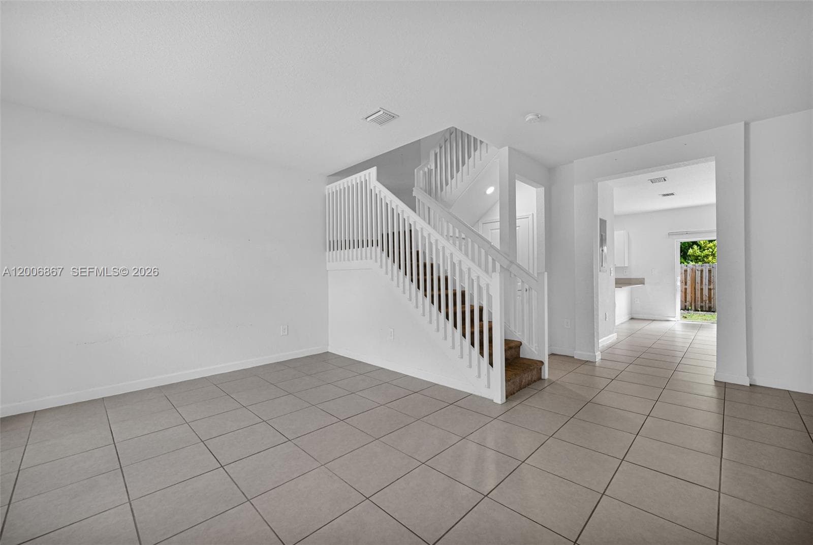 12429 NW 23rd Ct, Miami FL 33167 photo 5