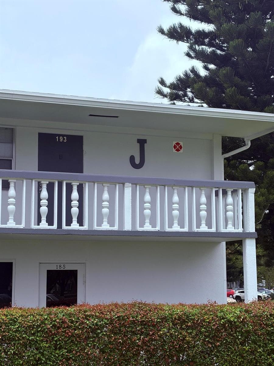 193 Prescott J # J, Deerfield Beach FL 33442 photo 2