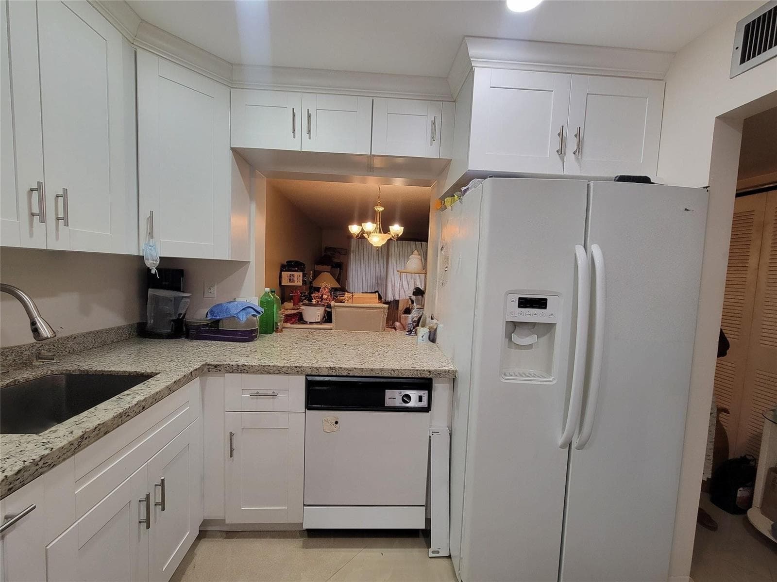 5945 Del Lago Circle, Sunrise FL 33313 photo 2
