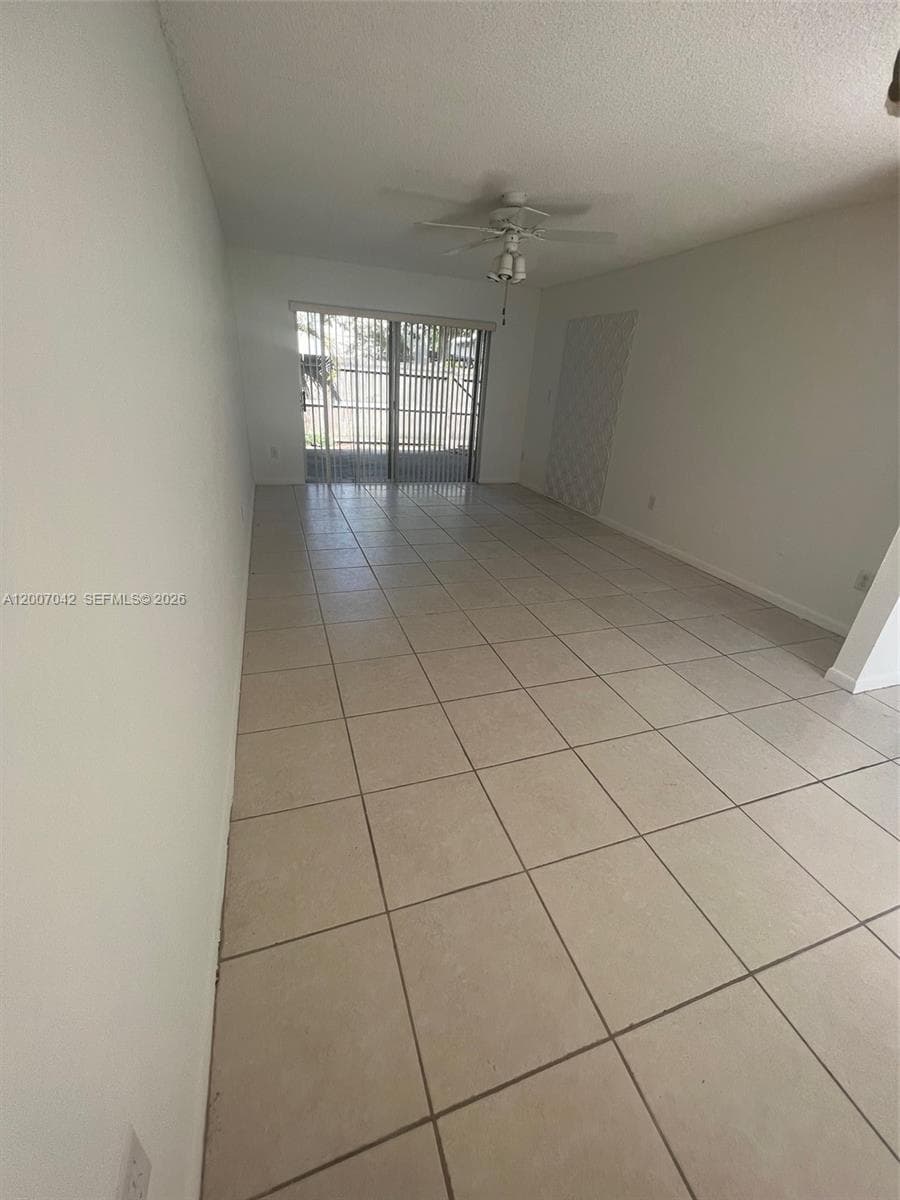11141 SW 70th Ter, Miami FL 33173 photo 4