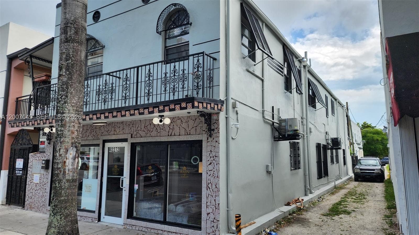 2272 SW 8th St # 3, Miami, FL 33135 photo 2