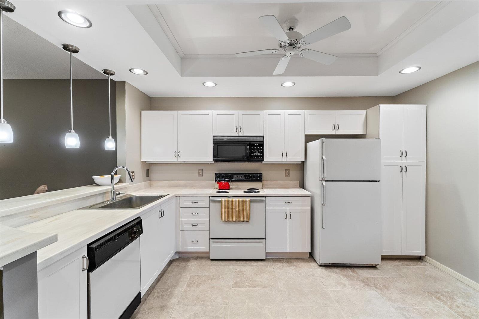 6503 SE Williamsburg Drive # 104, Hobe Sound FL 33455 photo 4