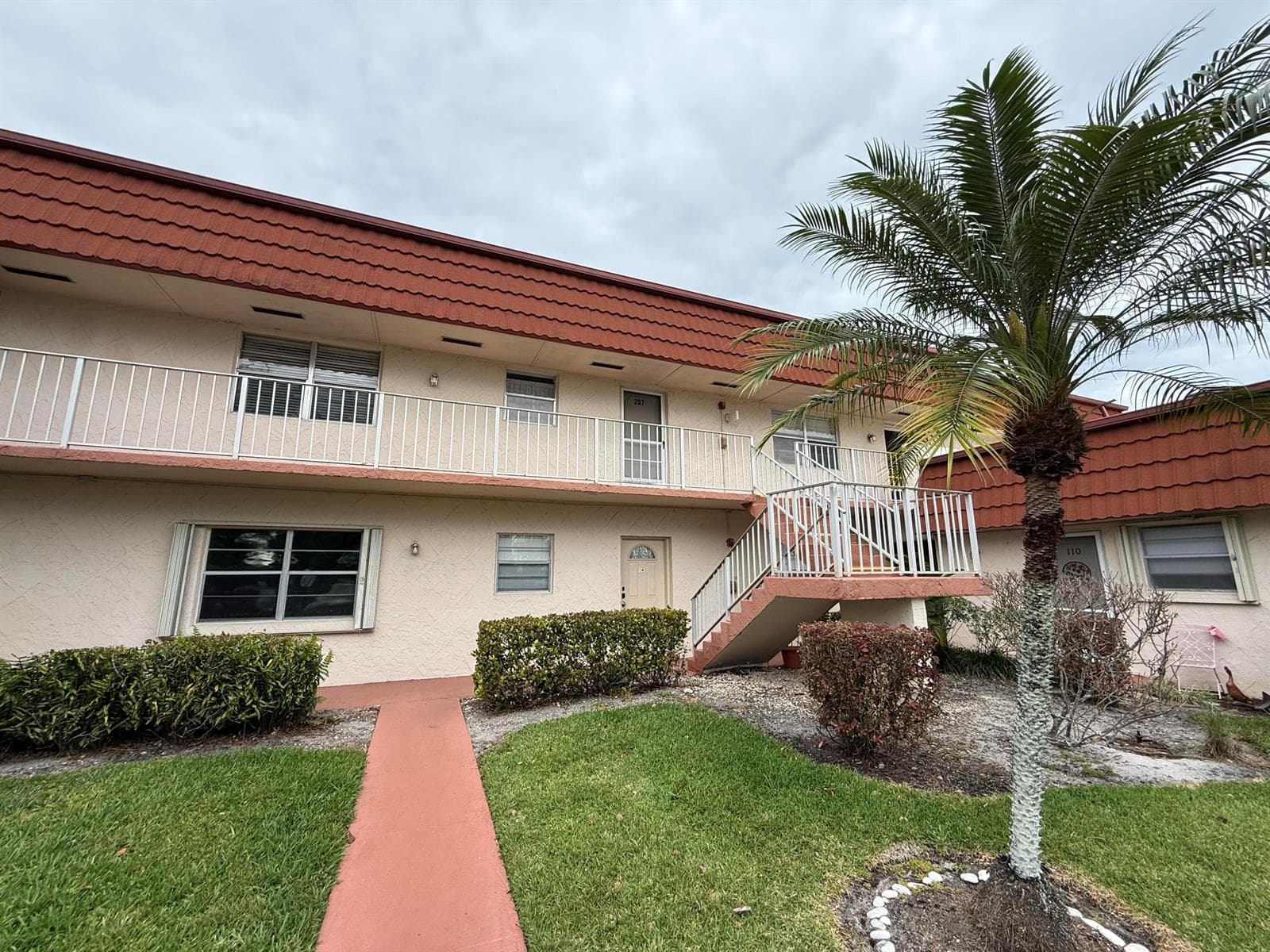 12009 Poinciana Boulevard # 207, Royal Palm Beach FL 33411 photo 3