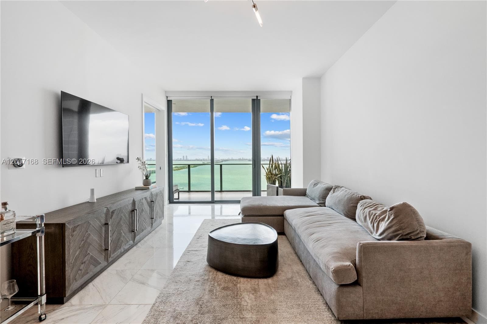 480 NE 31st St # 2405, Miami FL 33137 photo 5