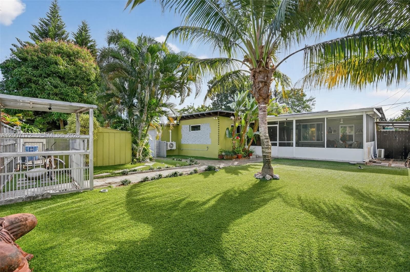 270 NW 106th St, Miami FL 33150 photo 2