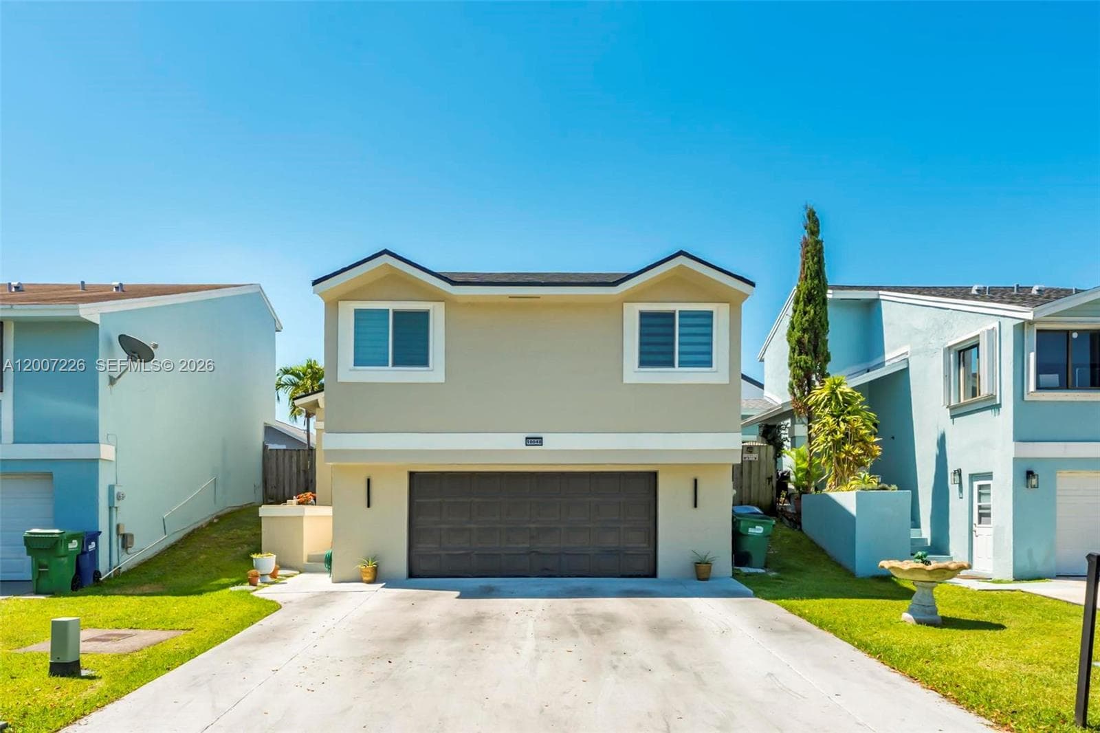 10048 SW 221st St, Cutler Bay FL 33190