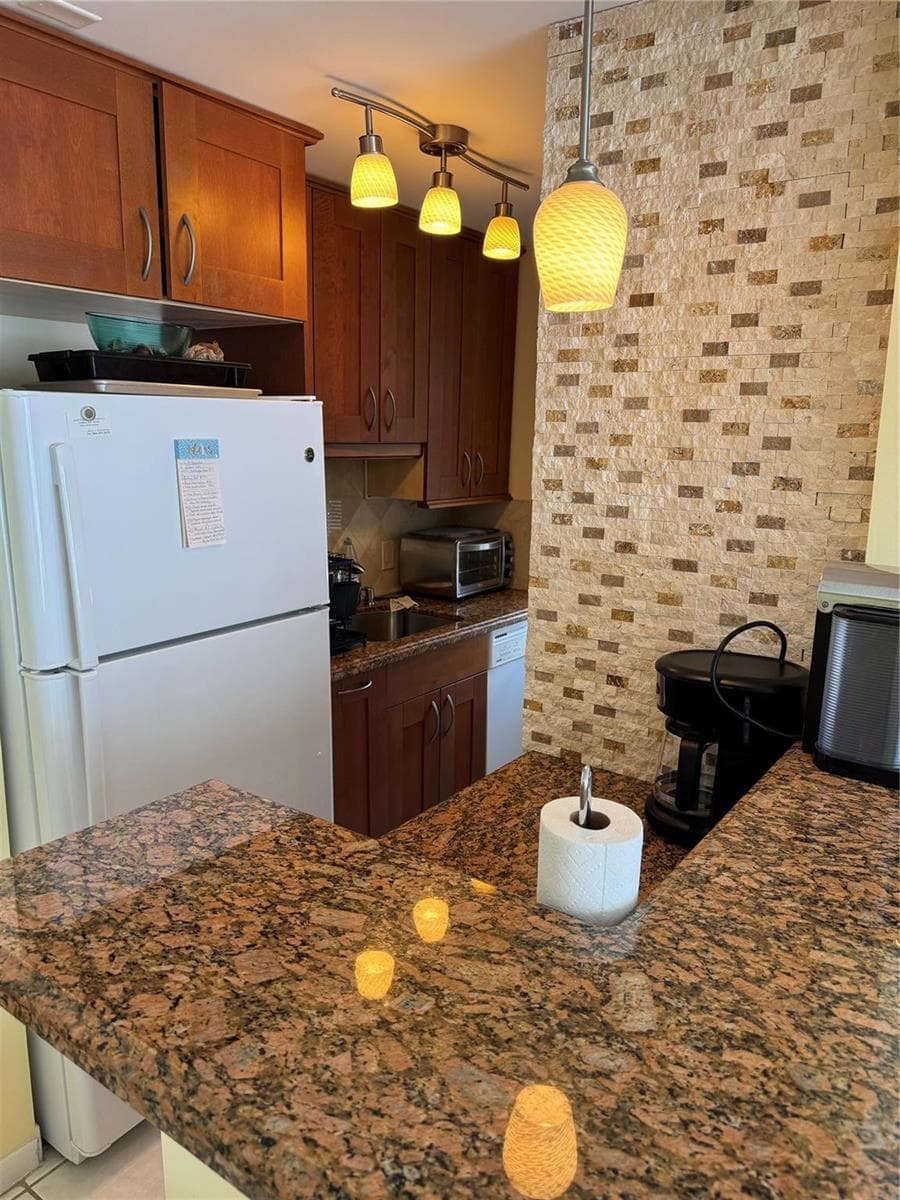 111 Briny Avenue # 26-11, Pompano Beach, FL 33062 photo 2