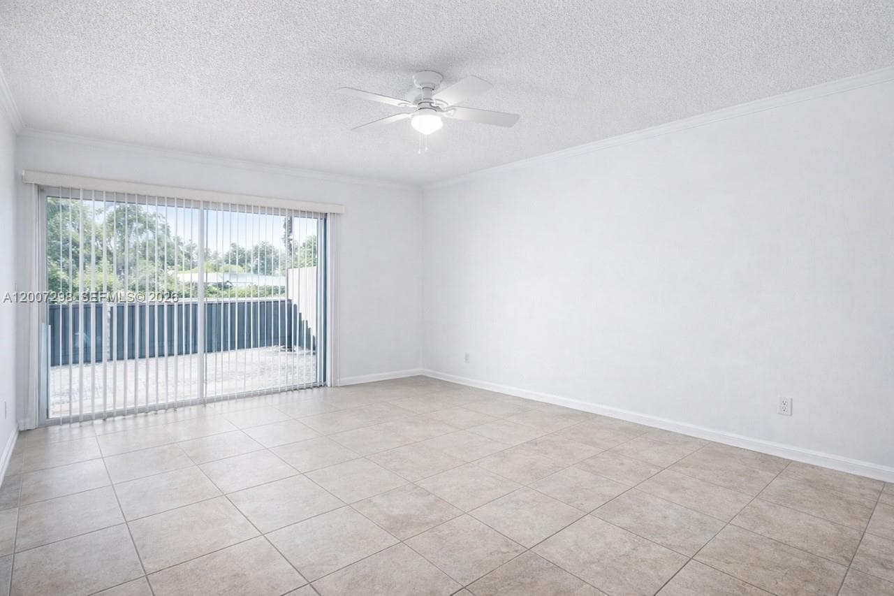 6713 SW 112th Ct # 0, Miami FL 33173 photo 4